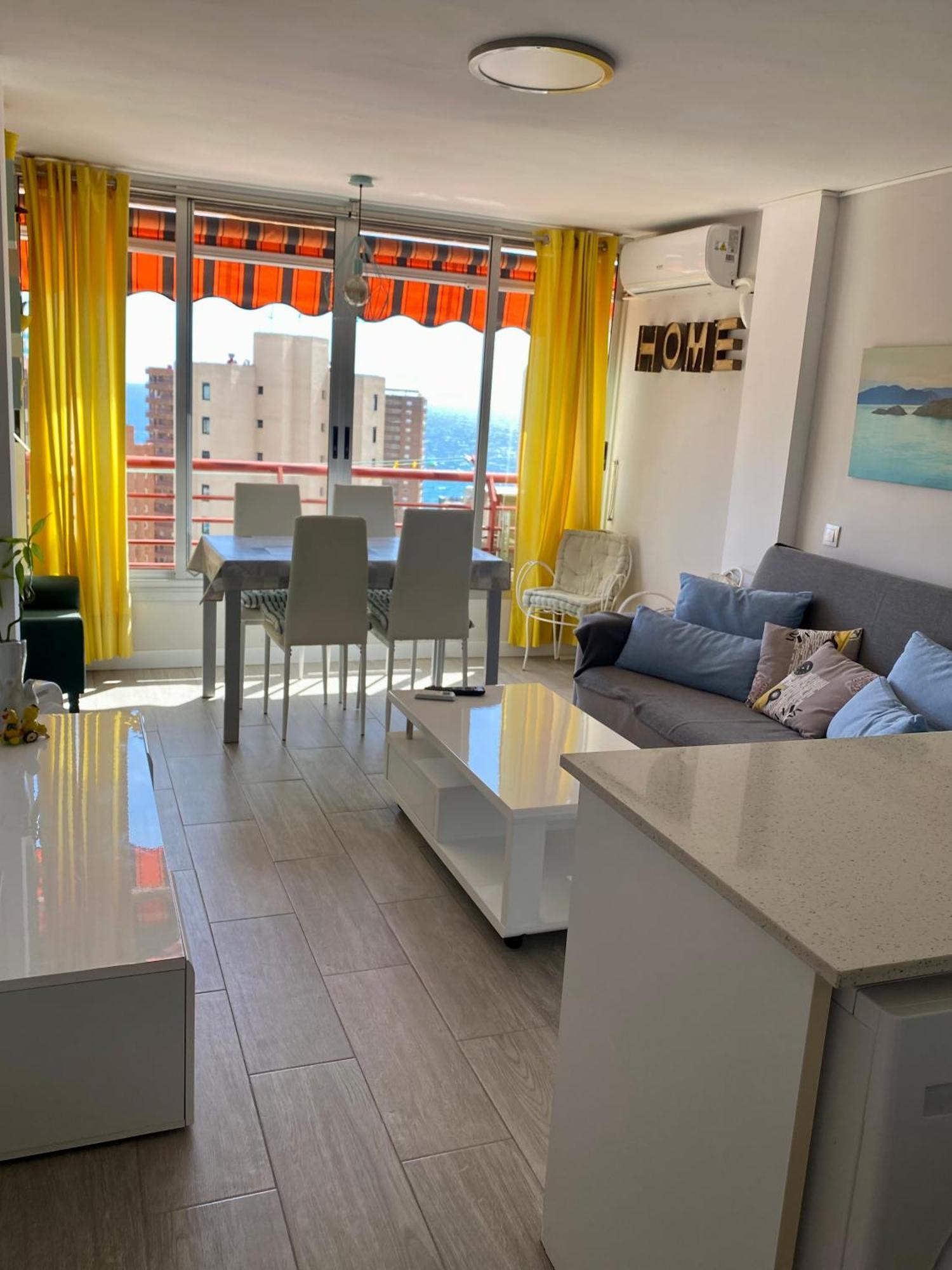 Sea View Apartments, 베니돔 외부 사진